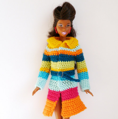 Pruhovaný kabát pro Barbie MUSE — foto 4