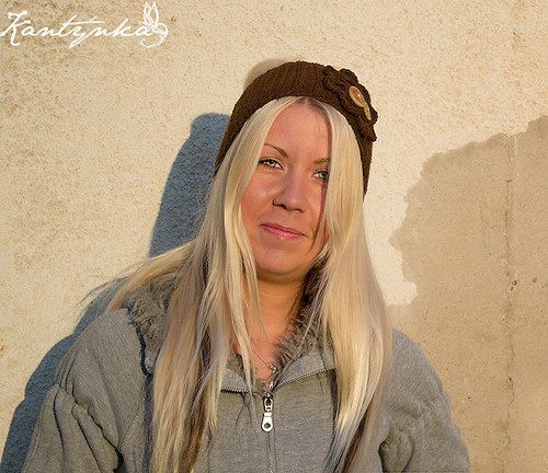 Dámská háčkovaná čelenka — foto 3