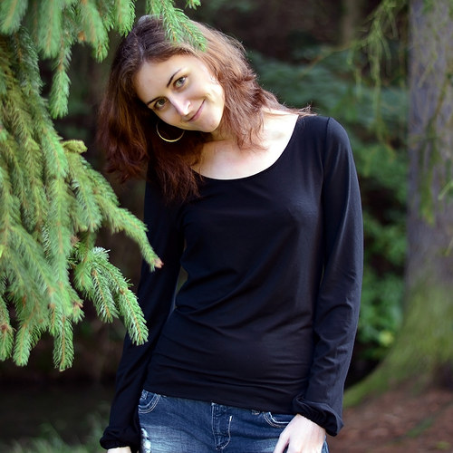 Lady in black, vel. M — foto 2