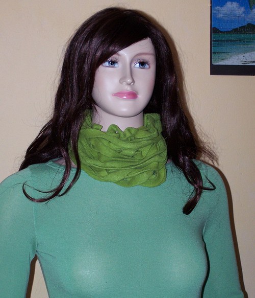 Střapatý nákrčník ,,The Green" — foto 2