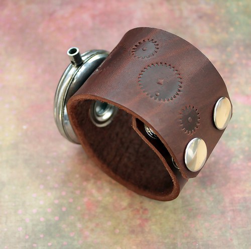 Steampunkový náramek — foto 3