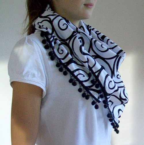 Šátek "SPIRÁLY" — foto 2
