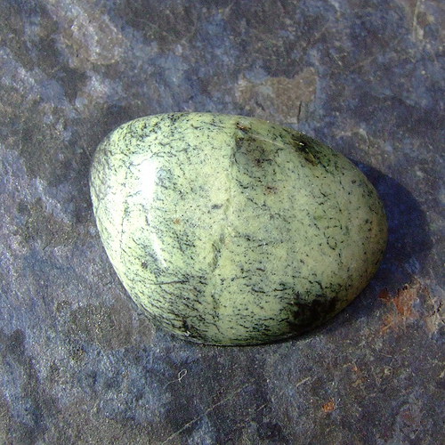 Serpentyn chytha, kabošon č.430 — foto 2