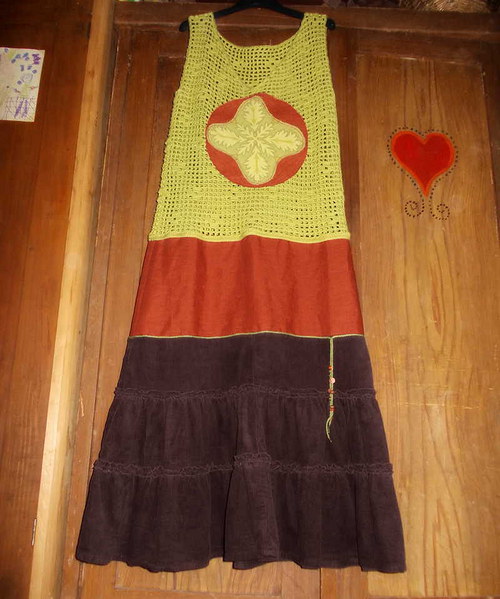 Šaty trochu háčkované — foto 2