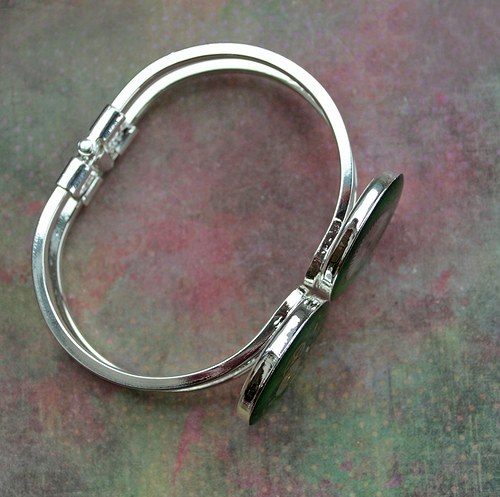 Green bracelet — foto 3