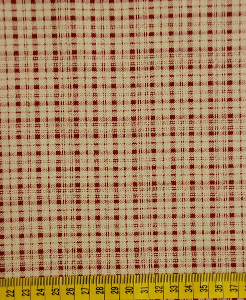 Decentní červené káro — foto 2