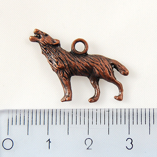Vlk, měděná barva - 2ks — foto 2