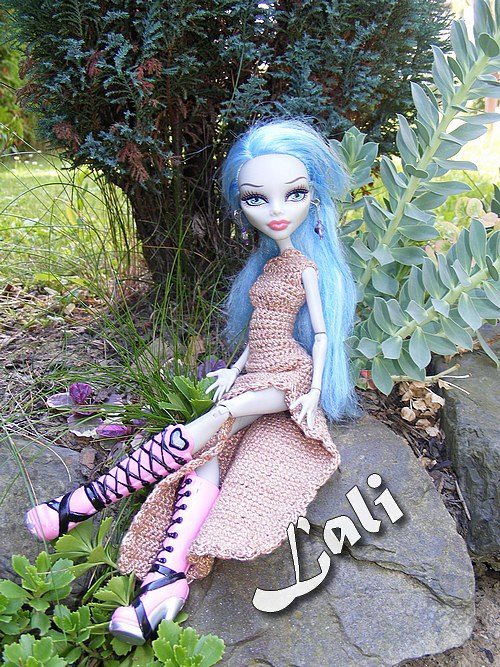 Monster High - Háčkované šatičky č. 2. — foto 2