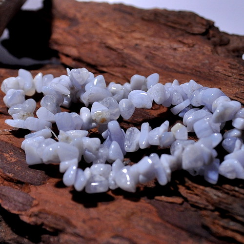 69/1 Chalcedon - zlomky — foto 2
