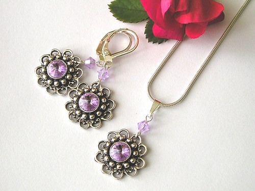 Kytičky se Swarovski rivoli Violet — foto 3