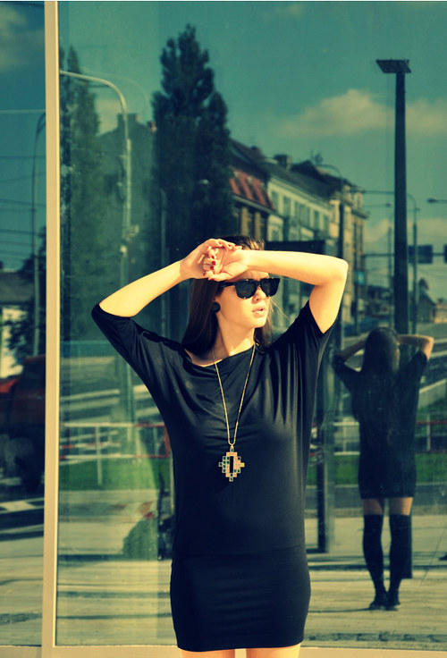 Lee - dámské černé šaty — foto 3
