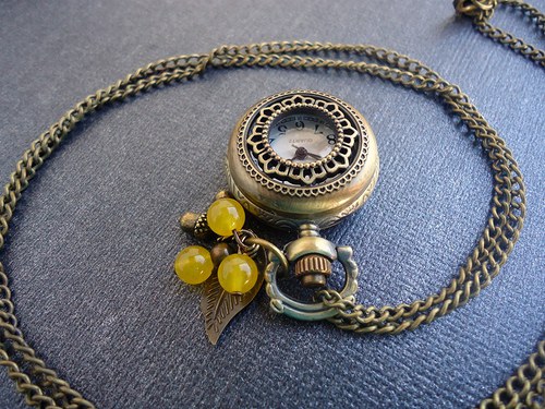Náhrdelník s hodinkami "Acorn" — foto 2