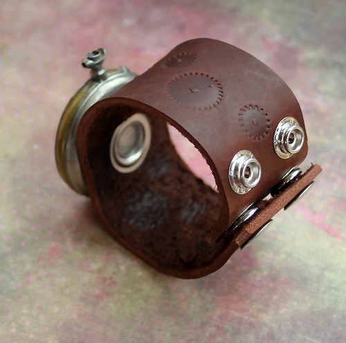 Steampunkový náramek VINTAGE — foto 4
