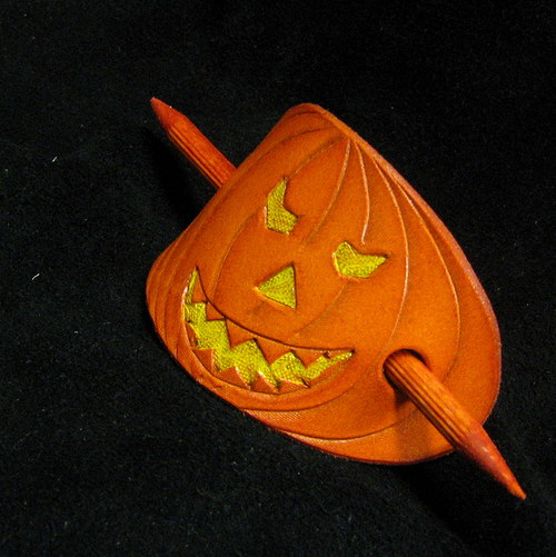 Halloweenská spona do vlasů — foto 2