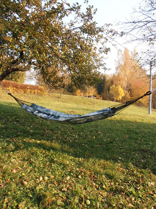 Hamaka černo bílá — foto 2