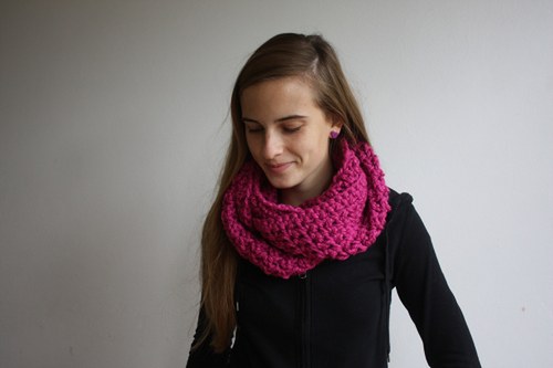 Nákrčník "Fuchsie" — foto 2