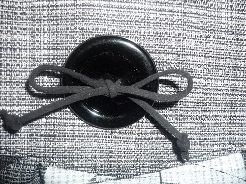 S knoflíčkem — foto 2