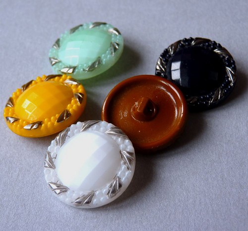 Skleněné barevné knoflíky — foto 2