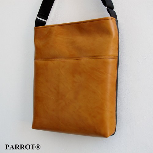 Něžná - RETRO No.3 - PARROT® — foto 5