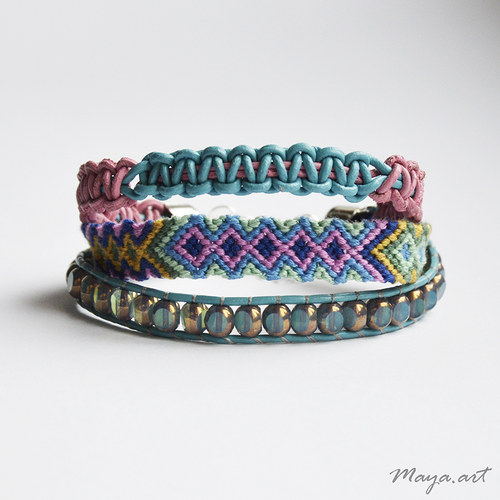 Modrorůžový "EMBRACING BRACELET" — foto 3