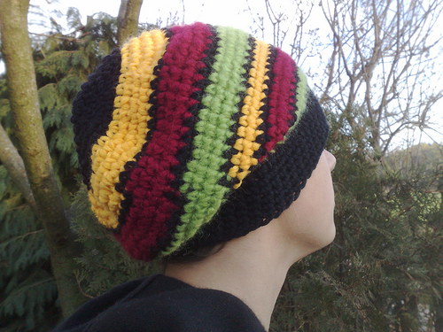 Ručně hačkovaná čepice Rasta — foto 2