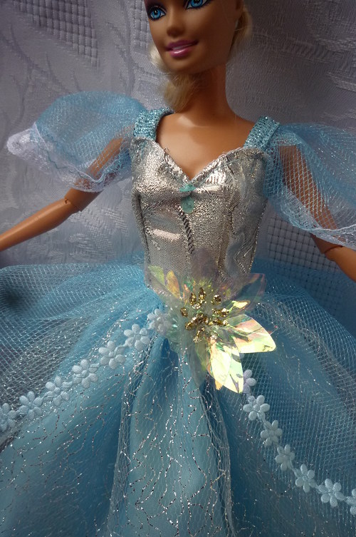 Perleťová květina pro princeznu — foto 2