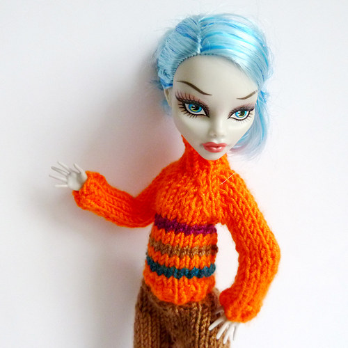 Zimní komplet pro MONSTER HIGH — foto 3