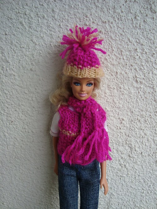 Růžový komplet pro Barbie — foto 2