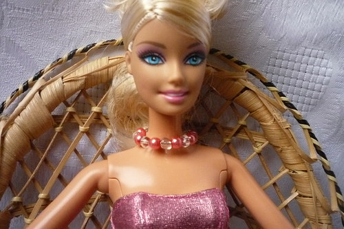 Růžový šperk pro barbie — foto 2