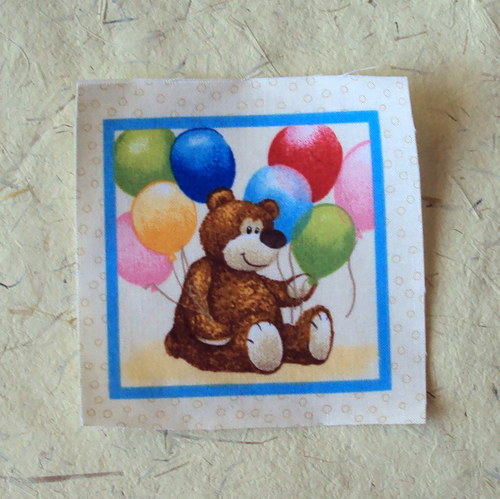 Veselý méďa s balonky — foto 2