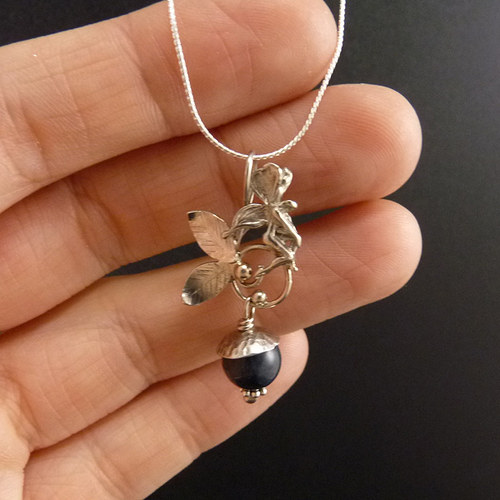 Borůvková víla..amulet — foto 3