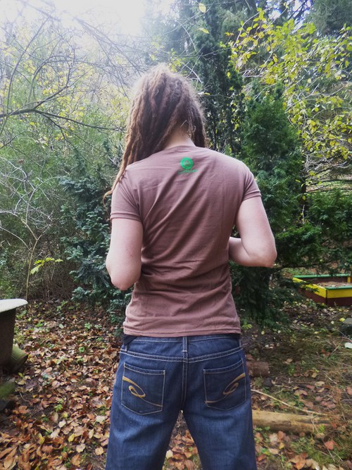Tričko se zeleným diskem — foto 3