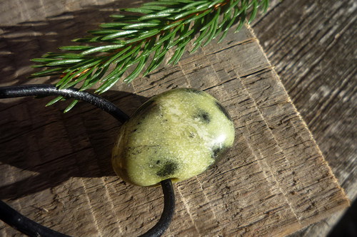 Vrtaný serpentin ( chytha) č. L7959 — foto 2
