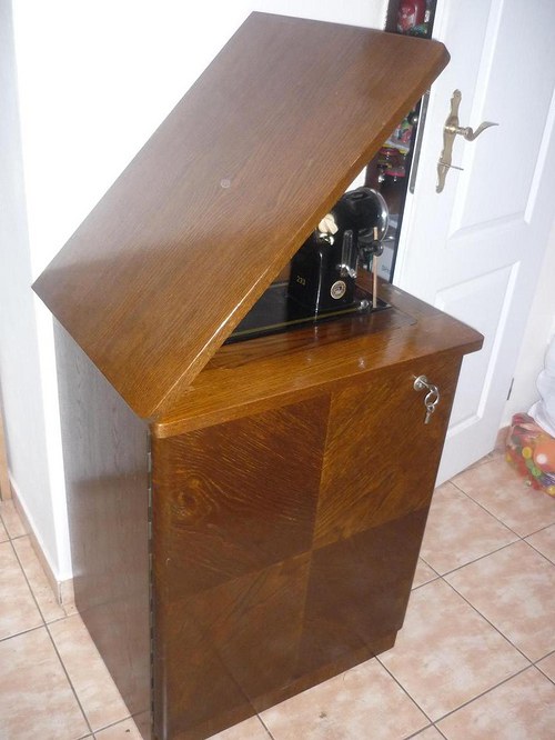 Šicí stroj Lada-velká sleva — foto 2