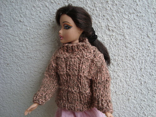 Svetr pro Barbie - Sleva z 49 kč — foto 3