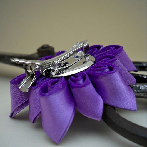Kanzashi spona/brož Viola — foto 3