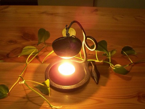 Kovaná aromalampa — foto 3