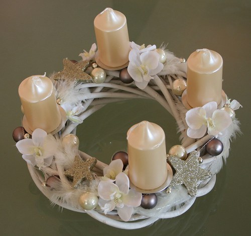 Adventní věneček krémovokouřový — foto 6