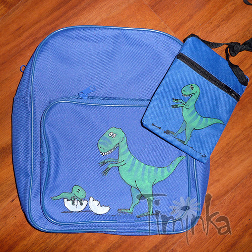 Batůžek s dinosaurem — foto 2