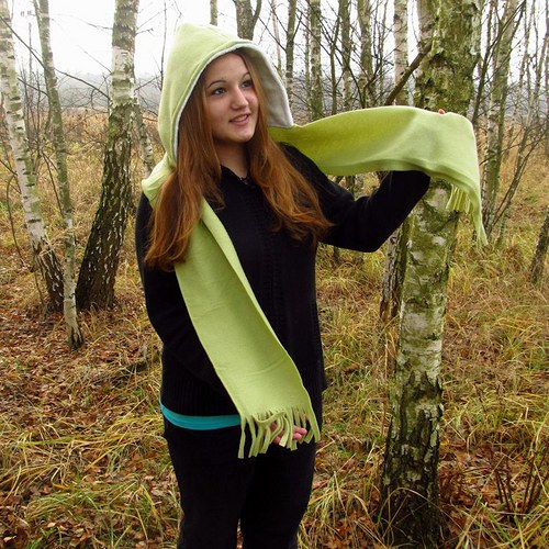 Šála s kapucí — foto 3