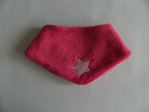 Šáteček- nákrčník — foto 3