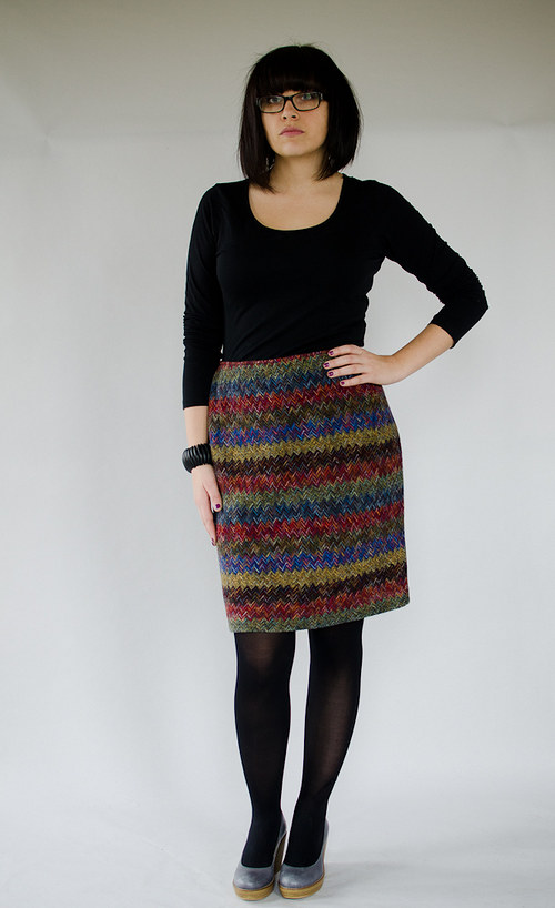 Pouzdrová sukně — foto 3