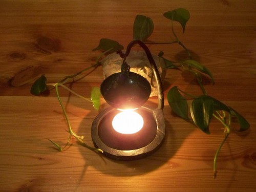 Kovaná aromalampa — foto 3