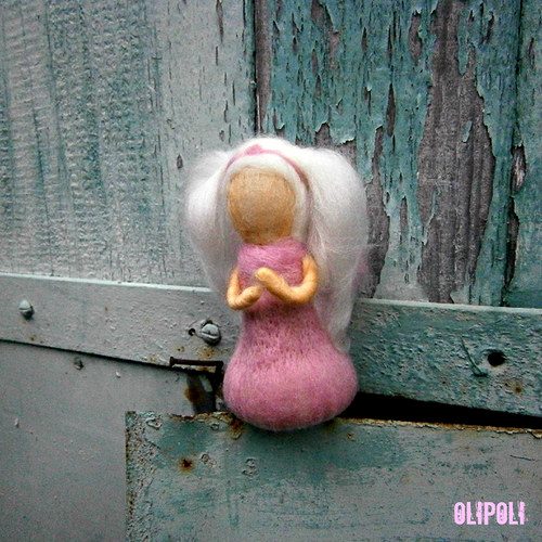 Růžový copatý andílek — foto 5