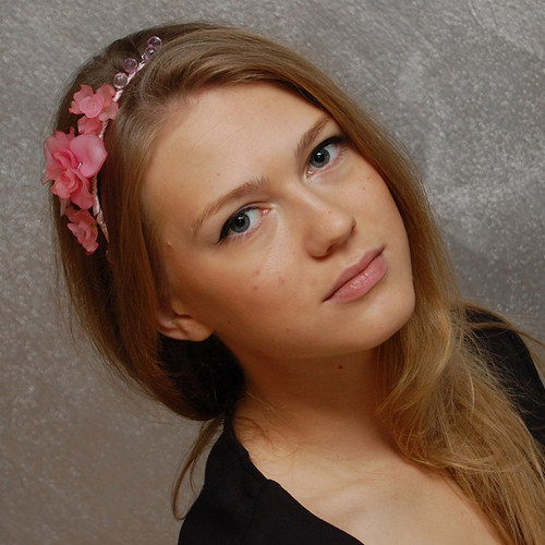 Růženková víla ... čelenka — foto 3