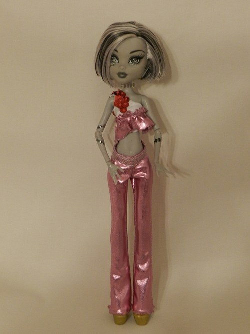 Obleček pro Monster high — foto 2