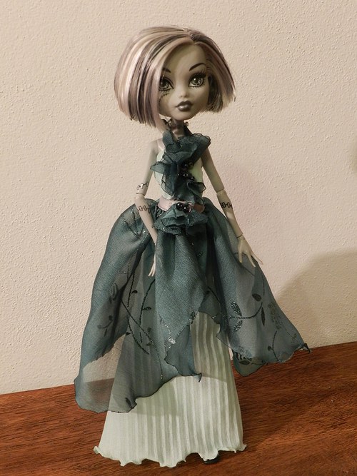 Šatičky pro Monster high — foto 2