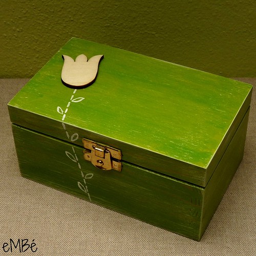 Krabička čajová - Zelená s tulipánem... — foto 2