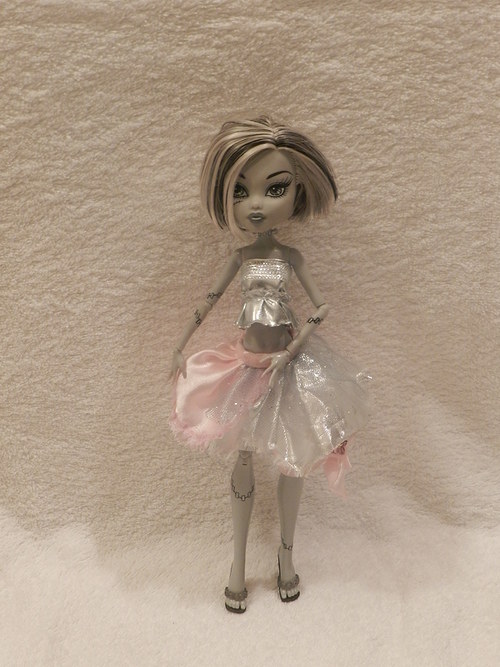 Obleček pro Monster high — foto 2
