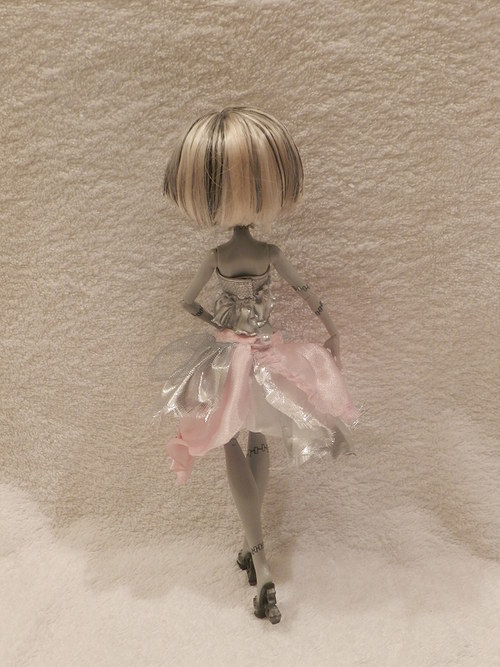 Obleček pro Monster high — foto 4